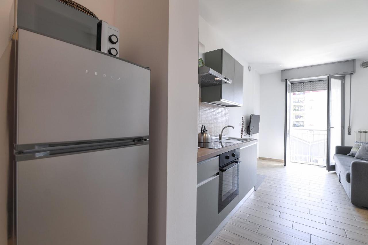 Primopiano - Bonomi Apartment มิลาน ภายนอก รูปภาพ